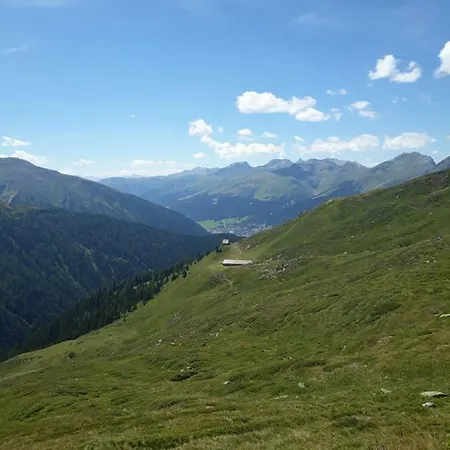Bernina Отель Давос